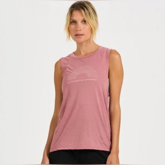 Vuori Investment in Happiness Muscle Tank Top Sleeveless Mauve Pink Large Sun - Picture 6 of 8